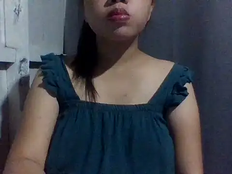 sweetprinces08 online show from April 1, 12:17 pm