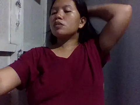 sweetprinces08 online show from April 4, 12:45 pm