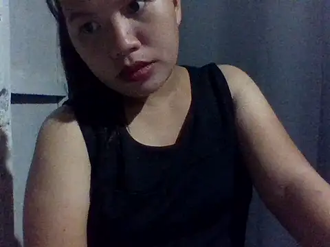 sweetprinces08 online show from March 26, 12:47 pm