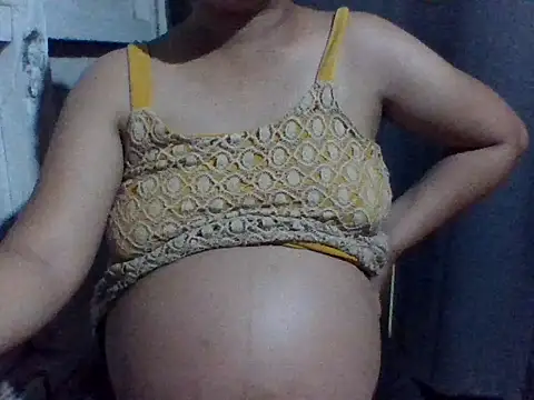 sweetprinces08 online show from May 15, 11:52 am