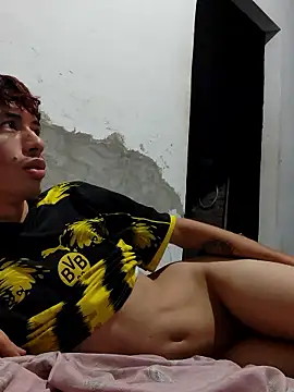 Snapshot of Sweet_Davyd chatting on January 13, 10:30 am Sweet Davyd online show from January 13, 10:30 am