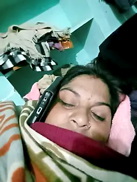 Rajnilodhi4788 online show from January 14, 10:02 pm