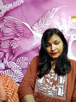 Priyaa 1433 online show from June 27, 5:46 am