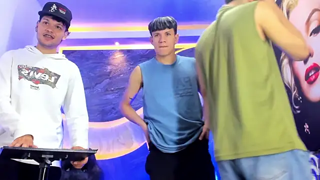 Snapshot of Lucas_hot_20 chatting on February 8, 5:38 am Lucas hot 20 online show from February 8, 5:38 am