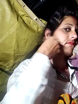 Bhavna8080 online show from February 4, 11:22 pm