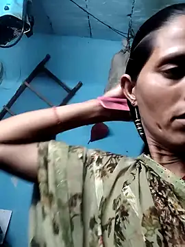 Bhavna8080 online show from February 24, 8:26 am