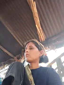Bhavna8080 online show from May 17, 2:22 am