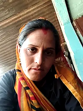 Bhavna8080 online show from April 21, 2:36 am