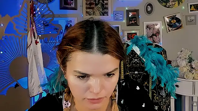 SaraGolben online show from January 10, 9:37 am