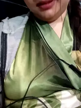 sumaiaa629 online show from January 8, 7:09 pm