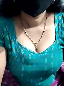 lusy79 online show from February 19, 9:06 am