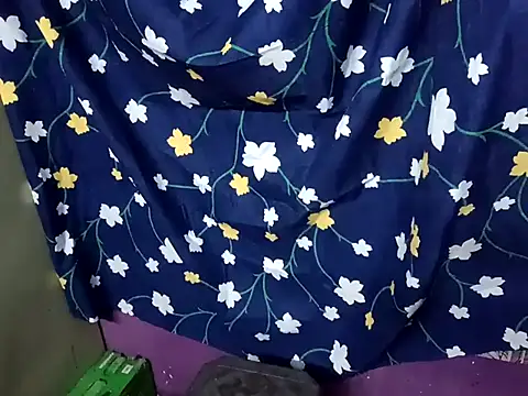 Snapshot of TelugucoupleHot chatting on January 7, 5:07 pm TelugucoupleHot online show from January 7, 5:07 pm