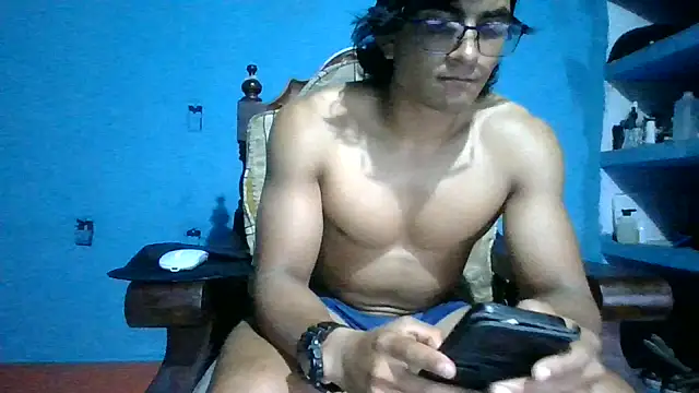 Xaviervtg online show from May 26, 2:48 pm