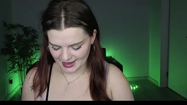 MilkyPop  online show from April 5, 9:27 am