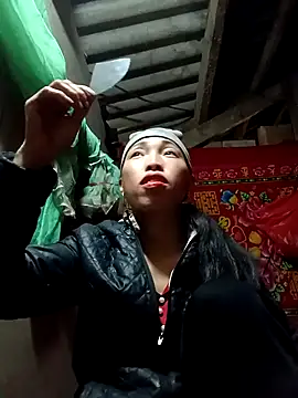 Snapshot of Sing2k chatting on January 12, 3:46 am Sing2k online show from January 12, 3:46 am