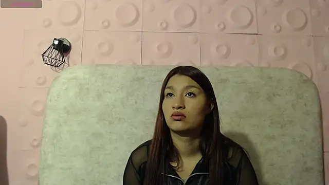 yuyis 15 online show from January 8, 11:27 am