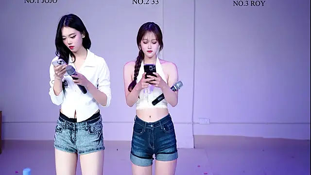 QIANXI 004 online show from March 9, 11:58 am