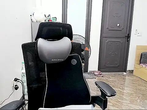 Shulee- online show from March 6, 7:58 am