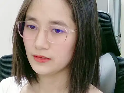 Shulee- online show from March 23, 3:17 am