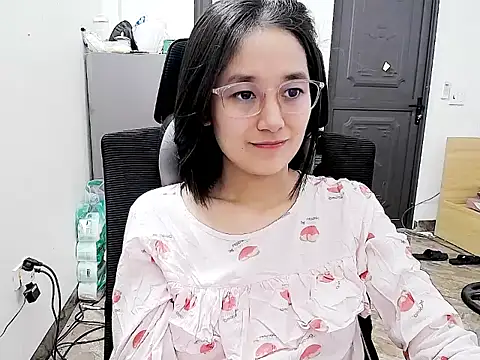 Shulee- online show from March 20, 8:26 am