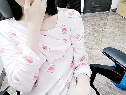 Shulee- online show from April 9, 7:47 am