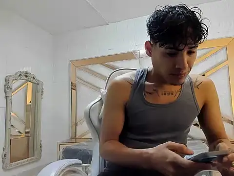 MaxStar26 online show from January 13, 2:54 pm