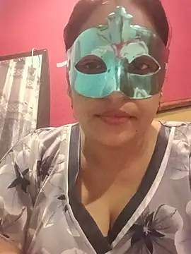 Snapshot of 01Roshani chatting on July 12, 12:17 pm 01Roshani online show from July 12, 12:17 pm