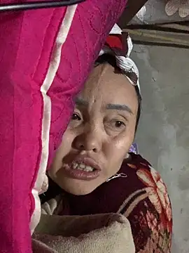 hinicky-0 online show from March 5, 8:11 am