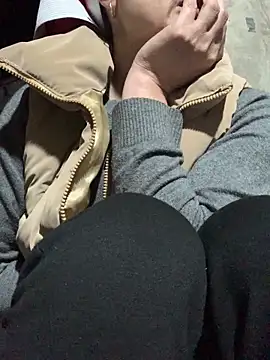 hinicky-0 online show from February 20, 2:30 pm