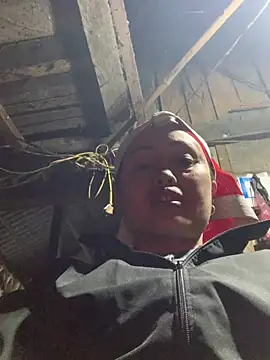 hinicky-0 online show from February 6, 1:29 pm