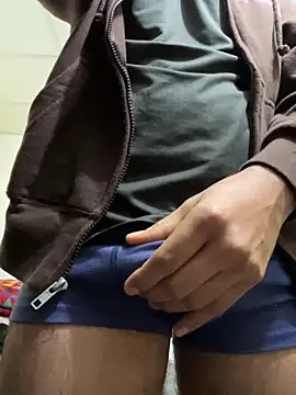 calientmex online show from February 10, 1:54 pm