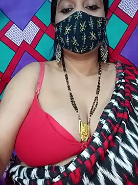 Hot-BHABHI696 online show from May 26, 10:57 am