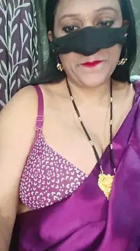 Snapshot of Hot-BHABHI696 chatting on February 19, 10:12 am Hot-BHABHI696 online show from February 19, 10:12 am