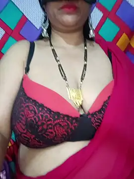 Hot-BHABHI696 online show from May 12, 10:21 am