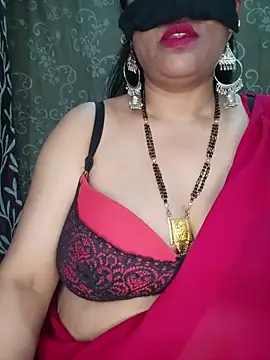 Hot-BHABHI696 online show from April 19, 6:21 pm
