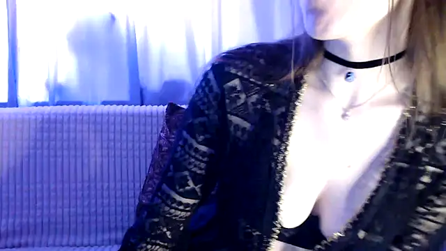 SilentShard online show from April 15, 1:48 pm