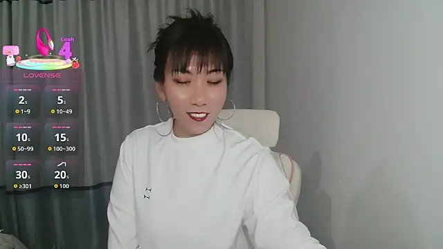 ailymei online show from February 9, 10:57 am