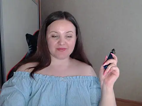 Sabrina Weaver online show from February 11, 12:27 pm