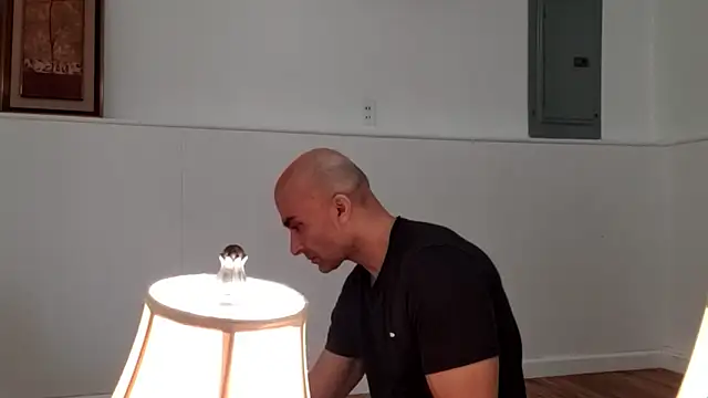 Bilie Desire online show from March 8, 8:12 pm