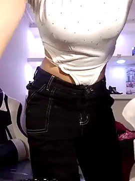 honeyluxe  online show from March 5, 4:20 am