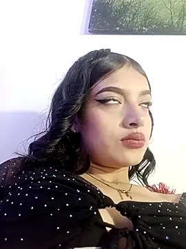 Snapshot of honeyluxe_ chatting on February 21, 4:03 am honeyluxe online show from February 21, 4:03 am