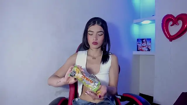 honeyluxe  online show from May 13, 4:08 am