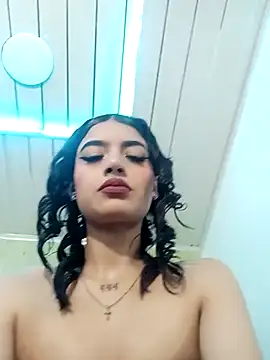 honeyluxe  online show from April 14, 4:17 am