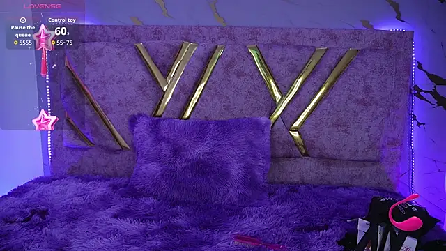 zoe westxx online show from January 12, 7:20 pm