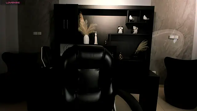 KayraLanne online show from May 18, 5:34 am