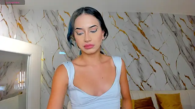 KayraLanne online show from February 14, 3:40 am