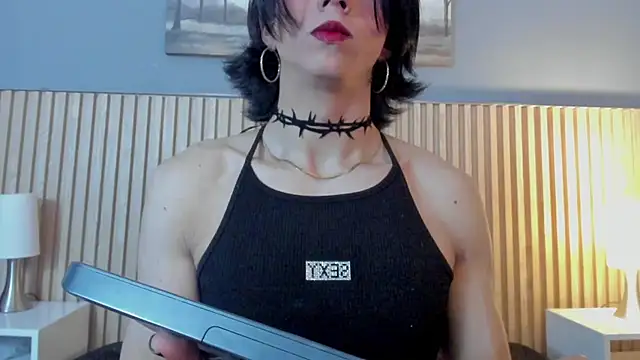 Snapshot of vicky_fant4sy chatting on May 6, 10:14 pm vicky fant4sy online show from May 6, 10:14 pm