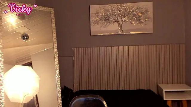 vicky fant4sy online show from February 13, 1:44 pm