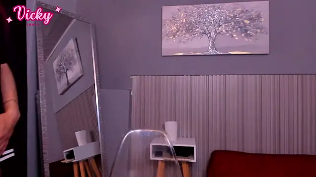 vicky fant4sy online show from March 6, 1:50 pm