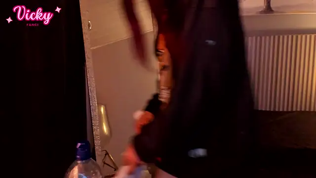 vicky fant4sy online show from February 9, 1:20 pm